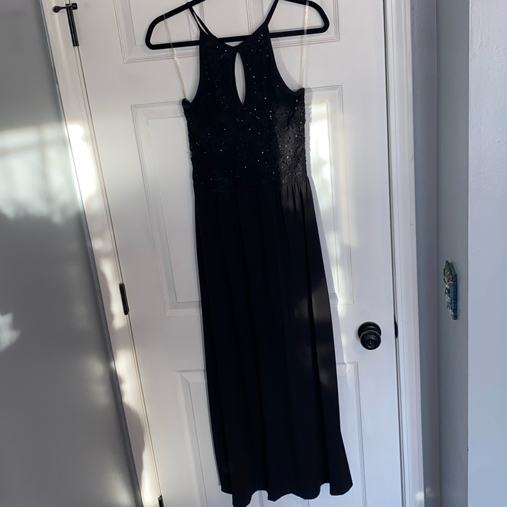 Sweet Daisy Maxi Dress